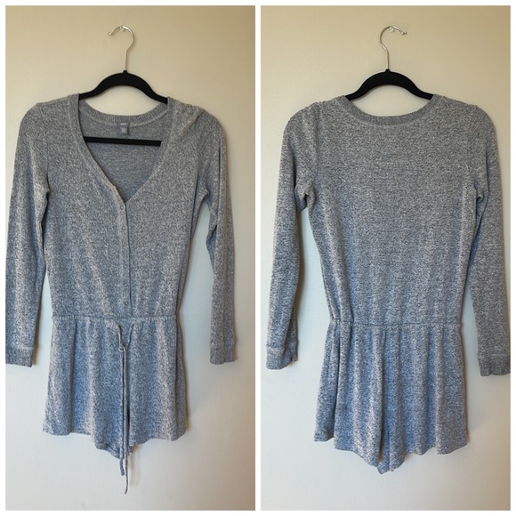 Aerie long-sleeved Pajama Romper Gray Size Small - Picture 1 of 11